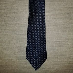 *SOLD* Roundtree & Yorke extra Long silk tie